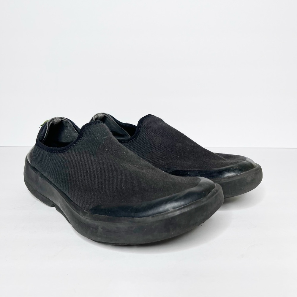 OOFOS OOmg eeZee Low Shoe Black Size 7.5 Men’s